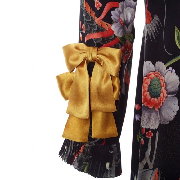 Gucci Silk dragon/ floral silk dress w yellow bows - Picture 5 of 7